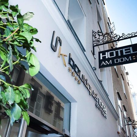 Boutiquehotel Am Dom Salzburg Bagian luar foto