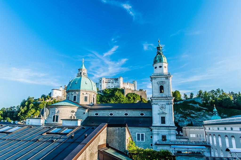 Boutiquehotel Am Dom Salzburg Bagian luar foto