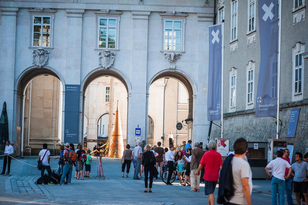 Boutiquehotel Am Dom Salzburg Bagian luar foto