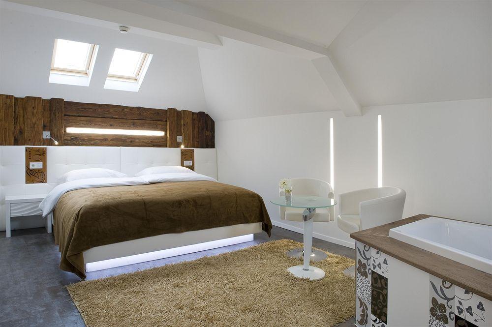 Boutiquehotel Am Dom Salzburg Bagian luar foto